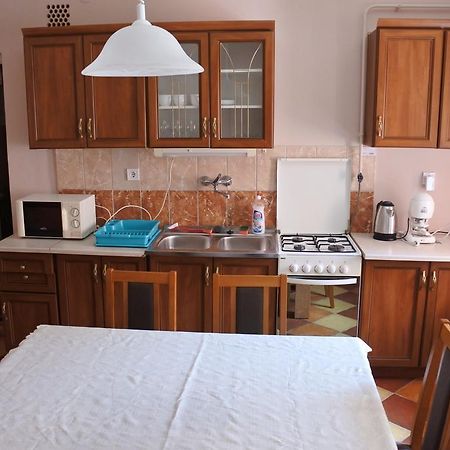 Kisasszony Apartman Eger Exterior foto